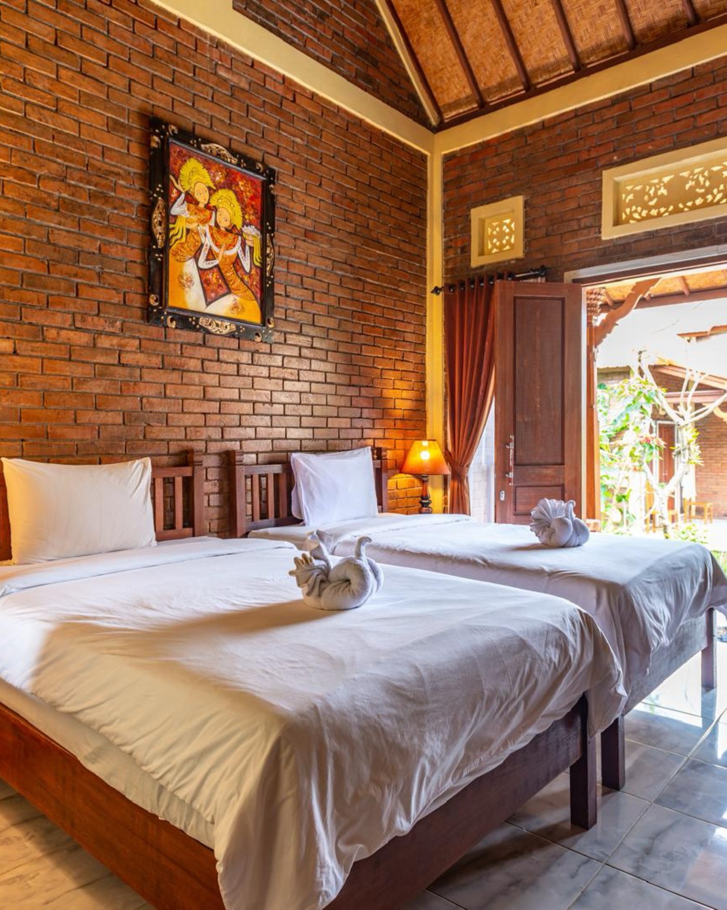 🏡 The Garuda Hotel • Wanagiri
Cozy rooms • Mountain air • Peaceful vibes 🌿
Relax, recharge & enjoy the quiet side of Bali ✨
Perfect for slow mornings and peaceful nights.
#GarudaHotelWanagiri #CozyStayBali #HiddenGemBali #WanagiriRetreat #BaliMountainVibes