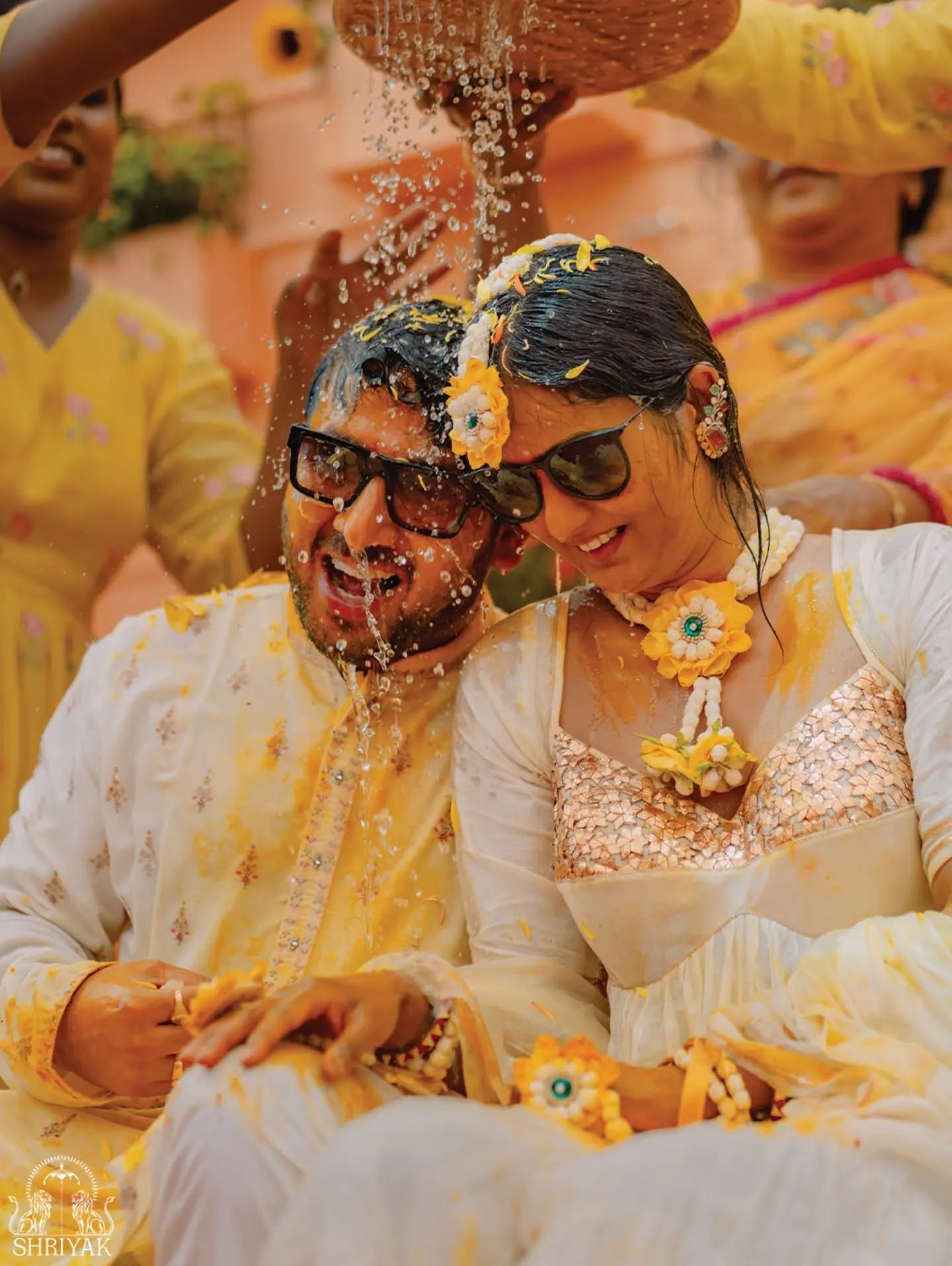 What began with crisp whites and bright smiles slowly transformed into shades of haldi, laughter, and celebration ✨
Venue: @brickbayretreat
Decor: @shiivam_eventz